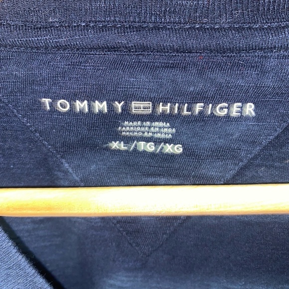 Tommy Hilfiger Classic colours t shirt - Picture 3 of 3